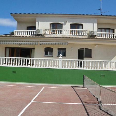 Tenis Roda De Bara Εξωτερικό φωτογραφία